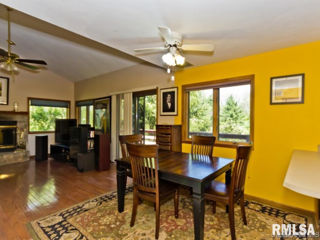 4886 Curtis Roth Lane Pleasant Plains, IL 62677 - Photo 8 of 36 Gallery Image 8