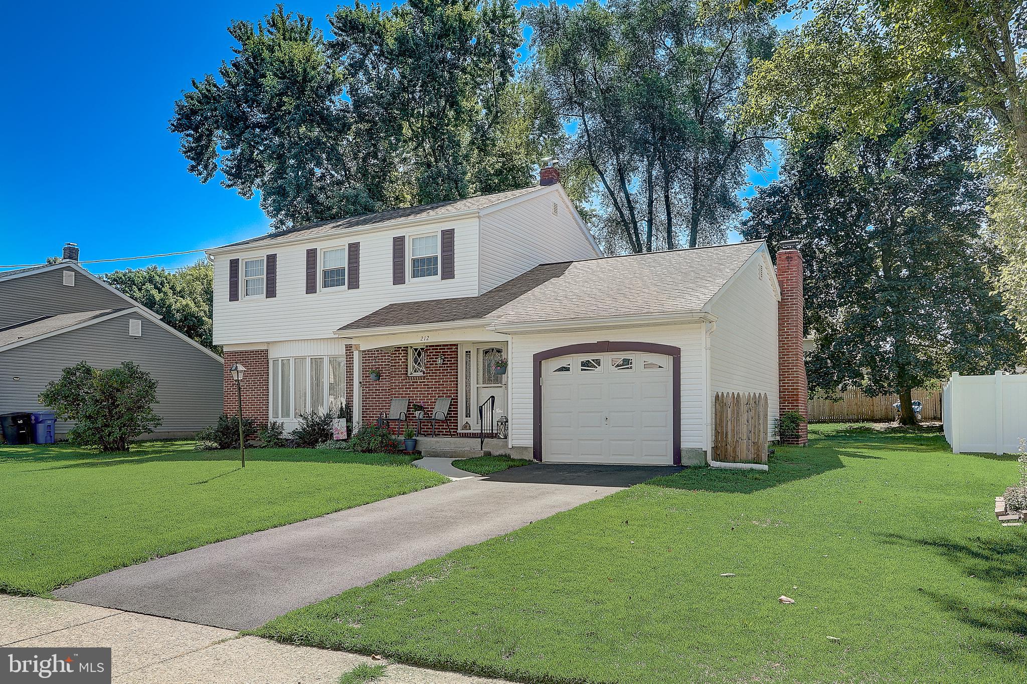 212 Regency Road Beverly, NJ 08010 - Photo 2 of 42 Gallery Image 2
