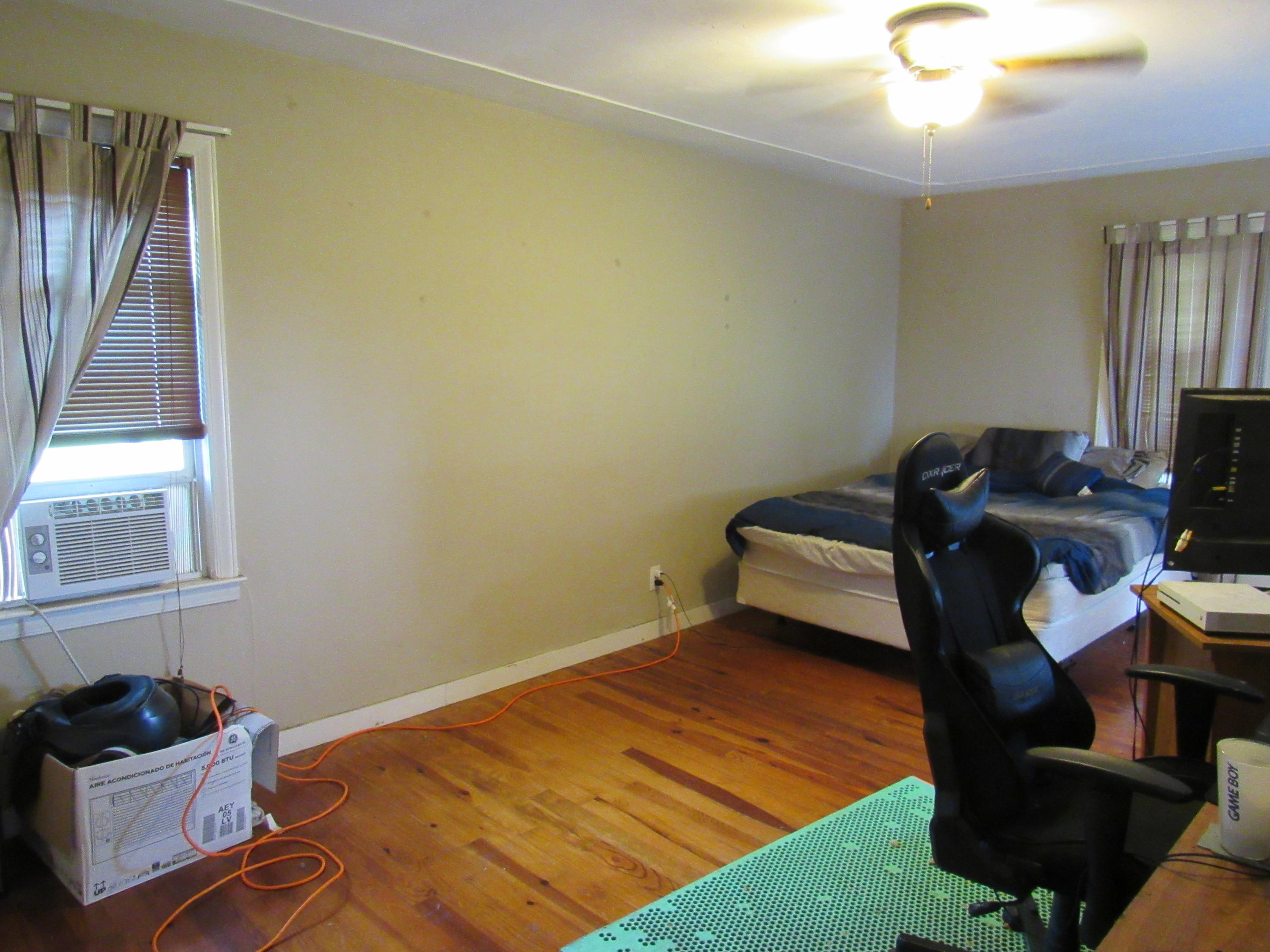 602 West River Road Muskegon, MI 49445 - Photo 10 of 11 Bedroom 1