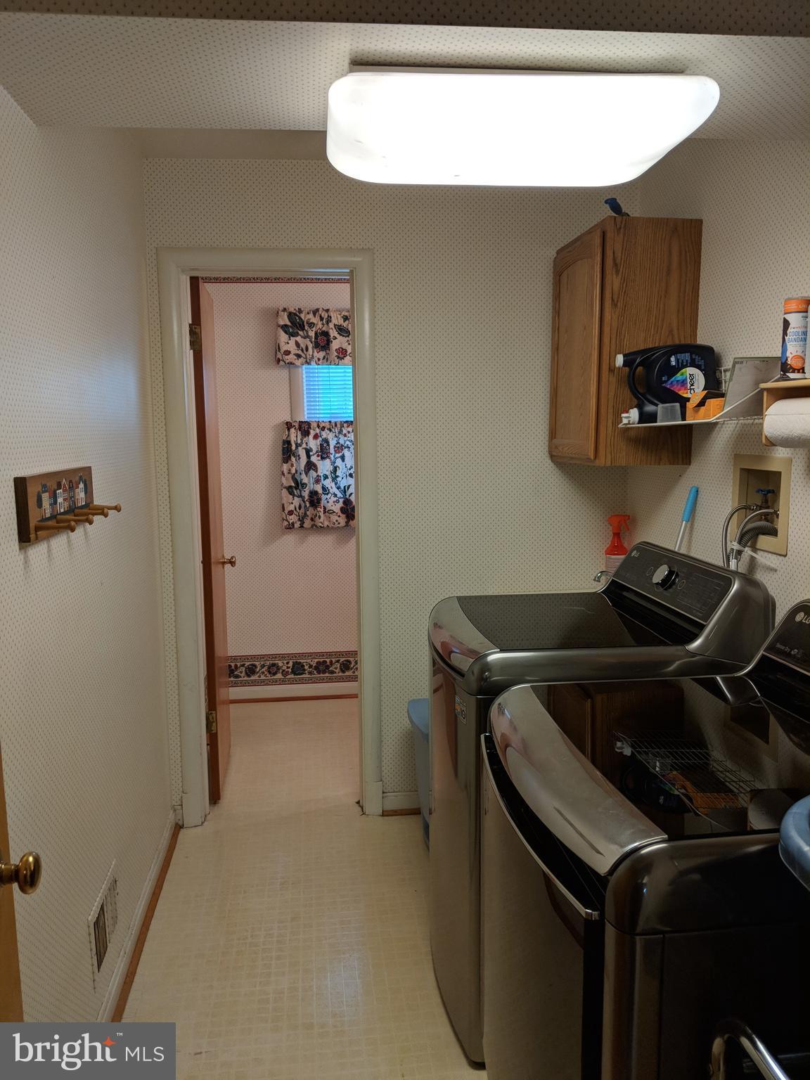 908 Winhall Way Silver Spring, MD 20904 - Photo 17 of 27 Interior (General)