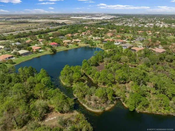 $1,300,000 | 620 Southwest Squire Johns Lane, Palm City, FL 34990