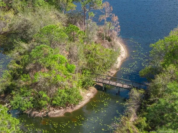 $1,300,000 | 620 Southwest Squire Johns Lane, Palm City, FL 34990