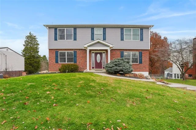 $449,900 | 4008 Crestwood Drive, Gibsonia, PA 15044