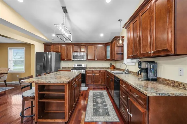 $449,900 | 4008 Crestwood Drive, Gibsonia, PA 15044