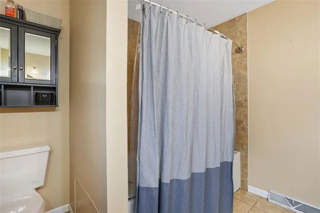 $449,900 | 4008 Crestwood Drive, Gibsonia, PA 15044