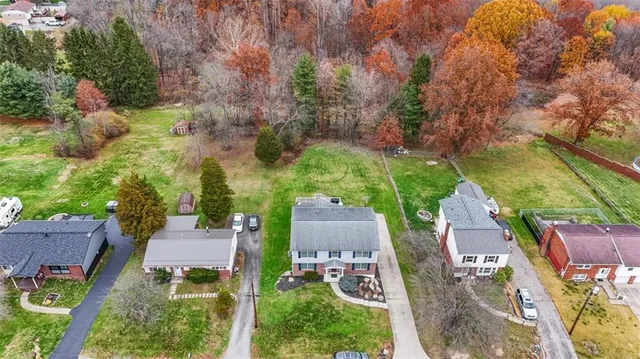 $449,900 | 4008 Crestwood Drive, Gibsonia, PA 15044