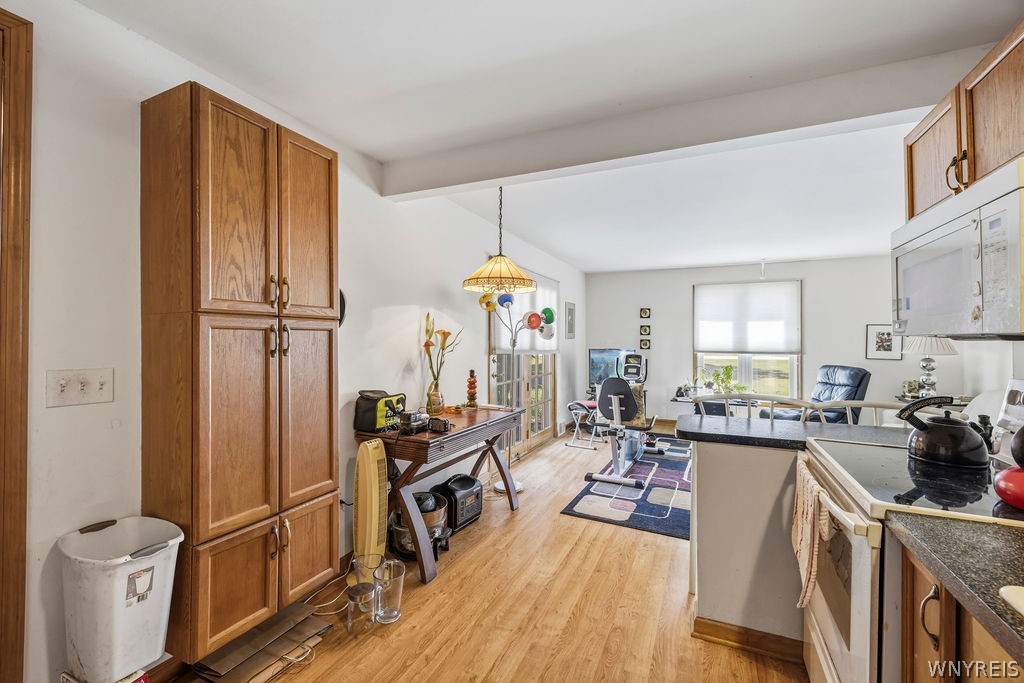 150 North French Road Amherst, NY 14228 - Photo 9 of 21
