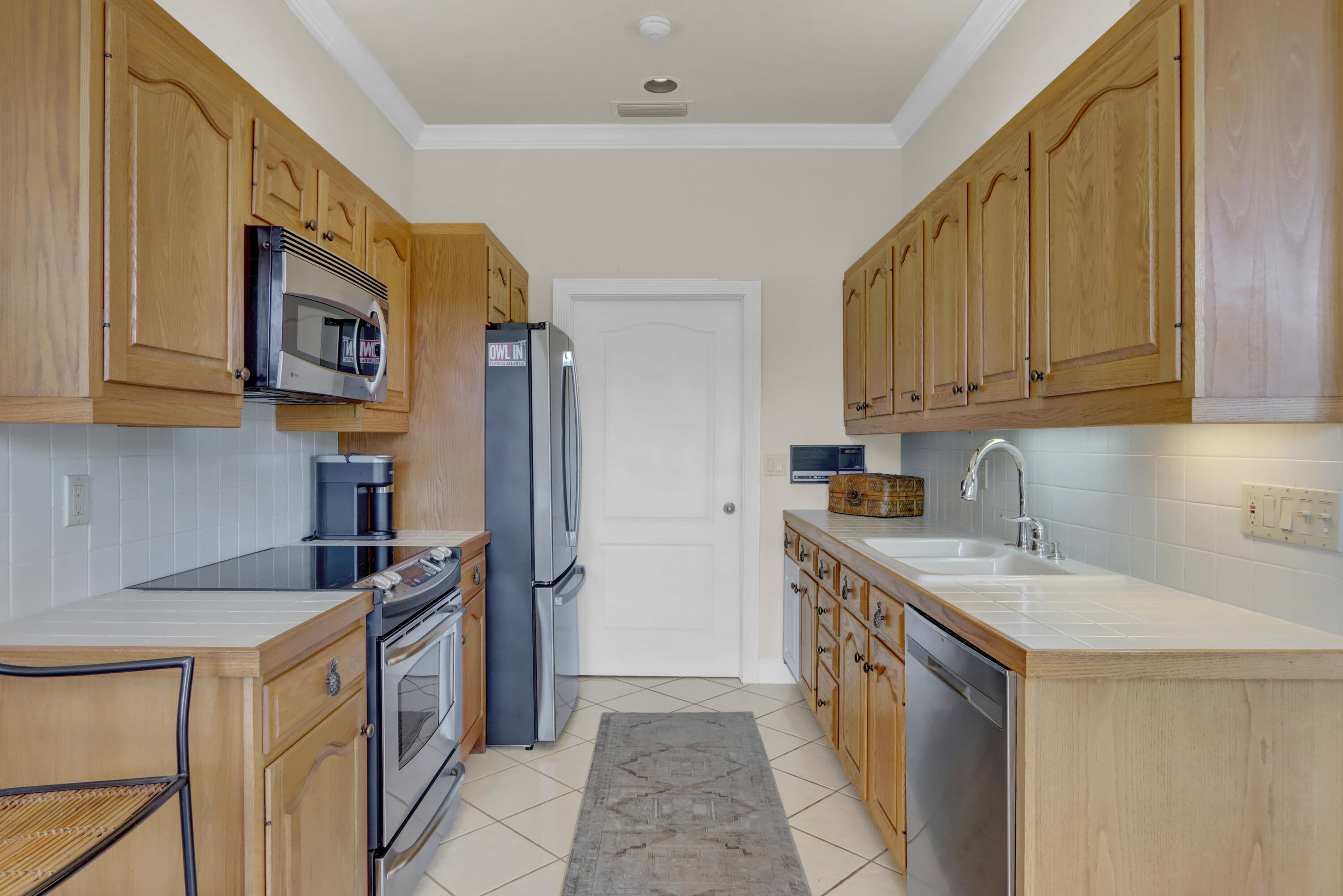 5845 Northwest 42nd Way Boca Raton, FL 33496 - Photo 15 of 41 Kitchen - 1