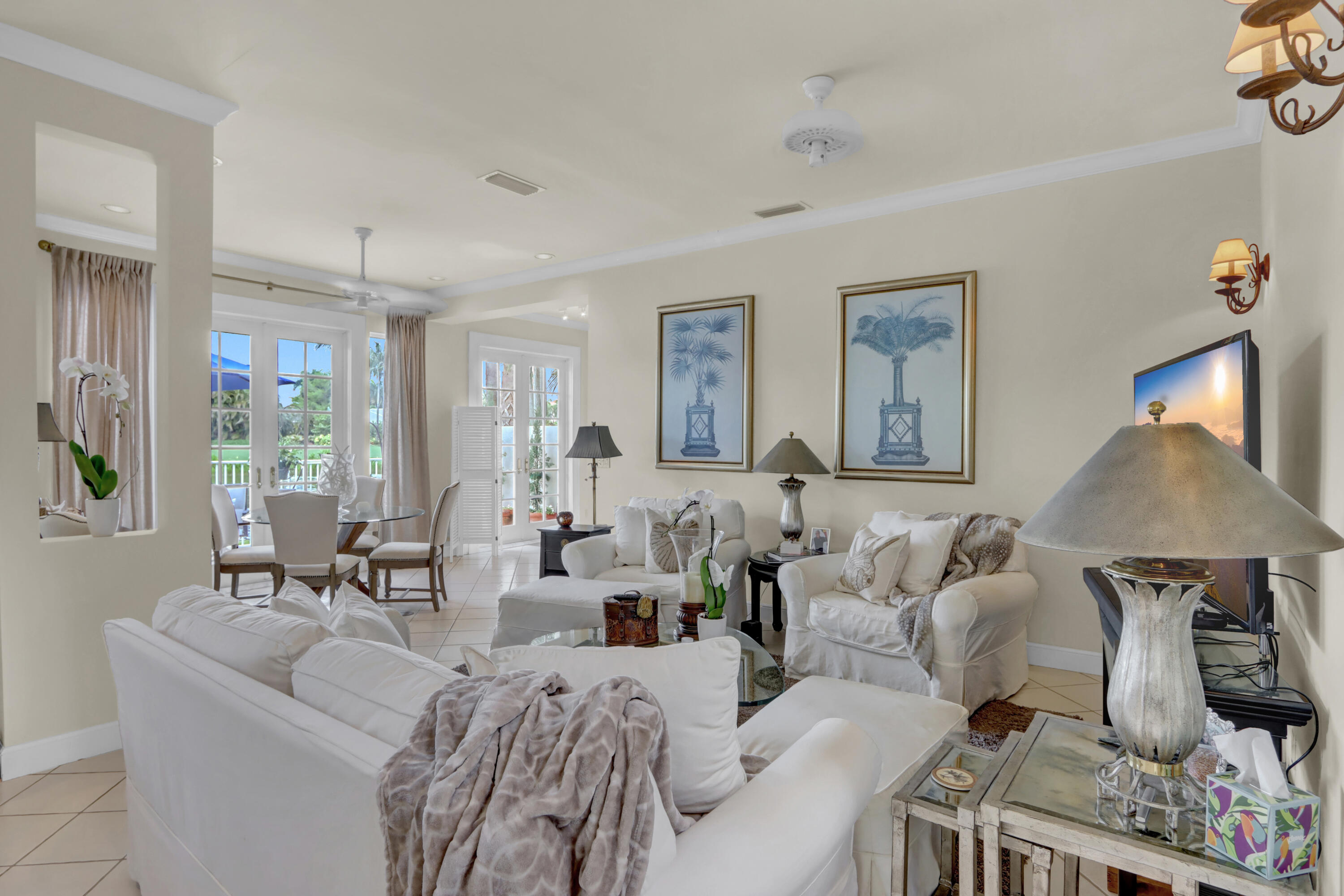 5845 Northwest 42nd Way Boca Raton, FL 33496 - Photo 9 of 41 Living Room