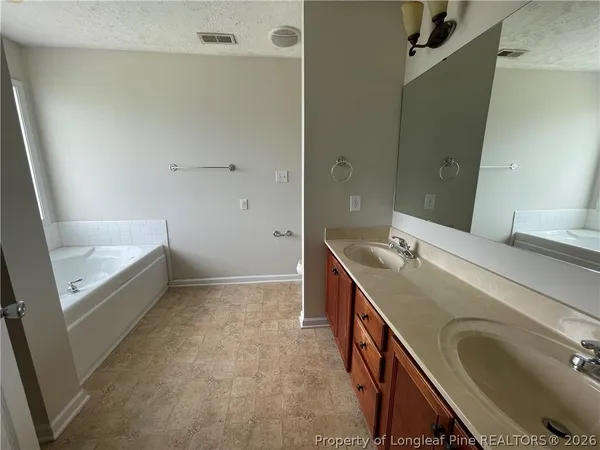 $2,000 | 8240 Frenchorn Lane, Fayetteville, NC 28314