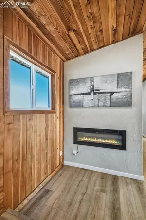 a view of a storage & utility room