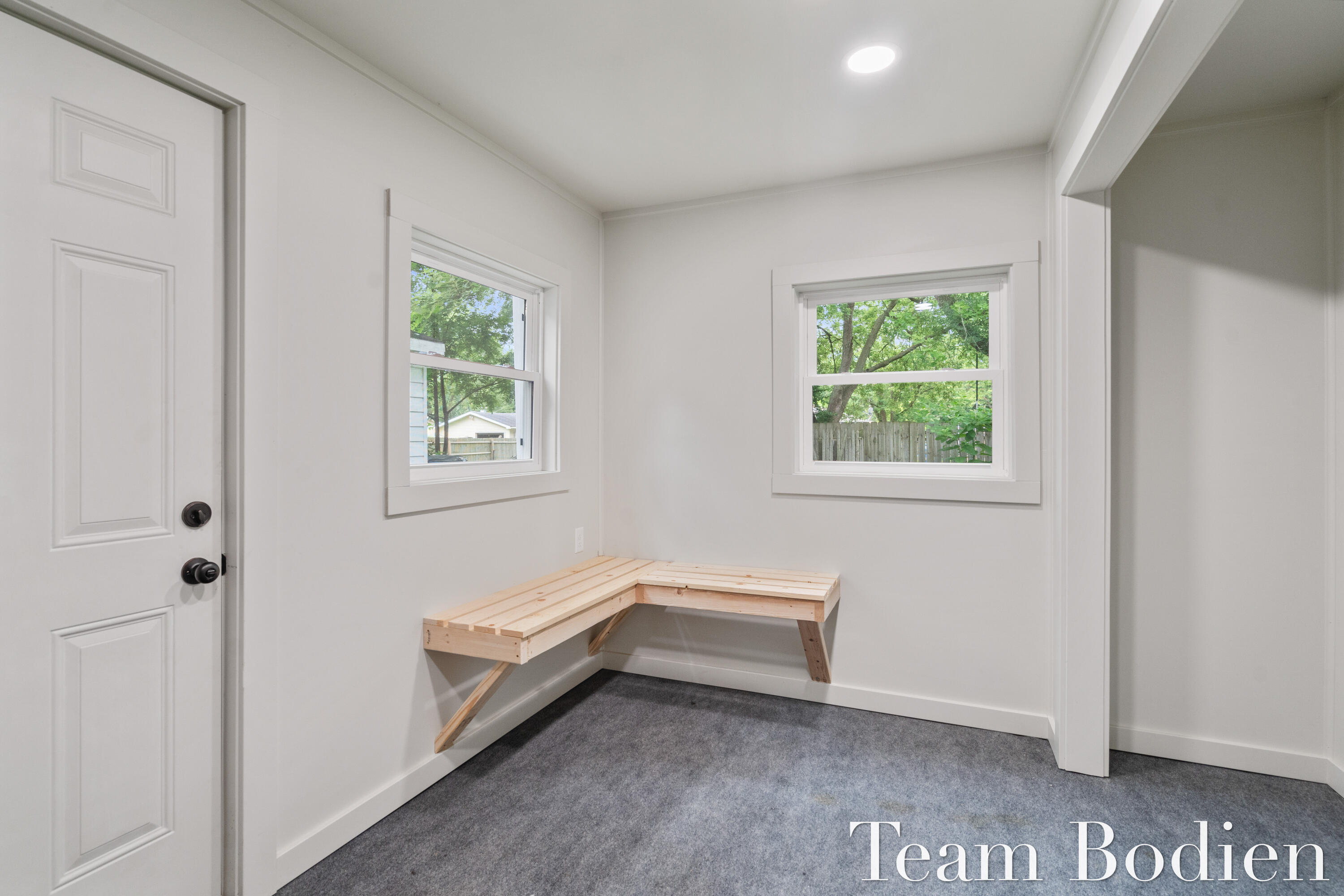 4115 Nazareth Road Kalamazoo, MI 49004 - Photo 23 of 29 DSC09344