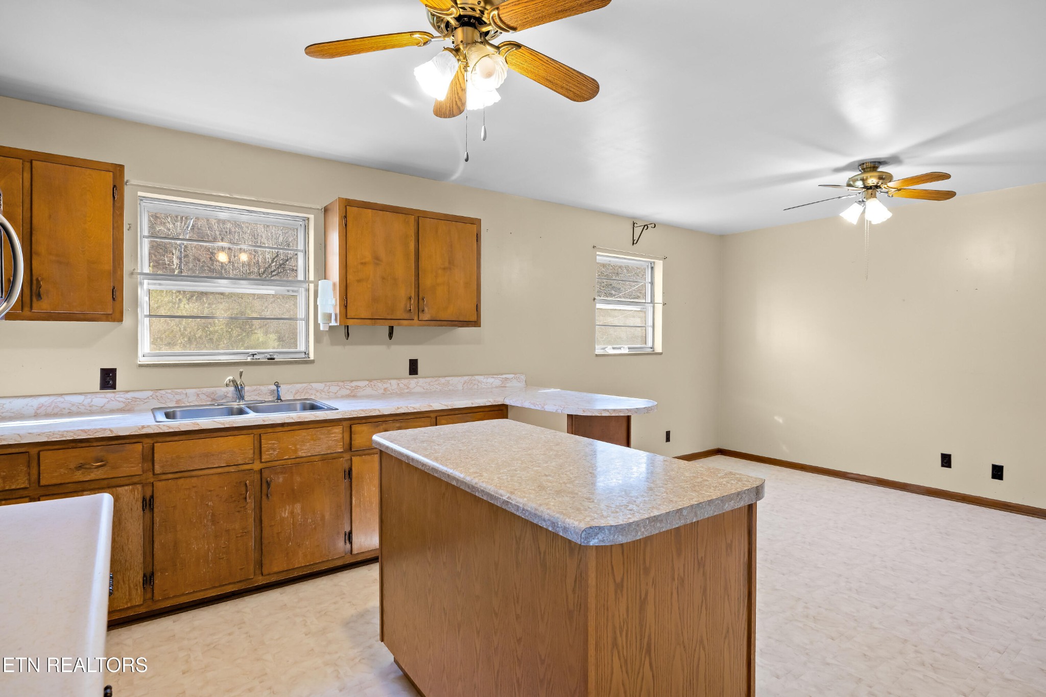 4462 Rocky Branch Road Walland, TN 37886 - Photo 11 of 37