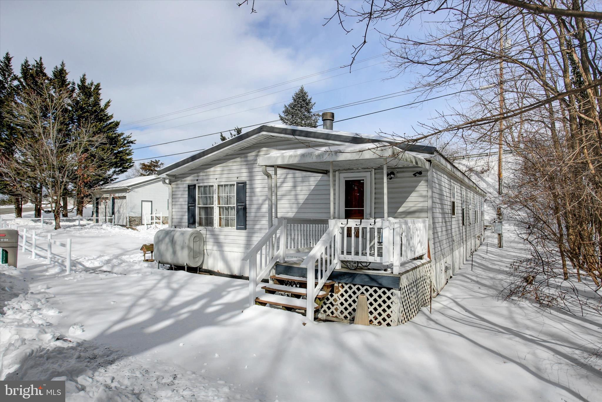 15134 North Young Road Greencastle, PA 17225 - Photo 3 of 37