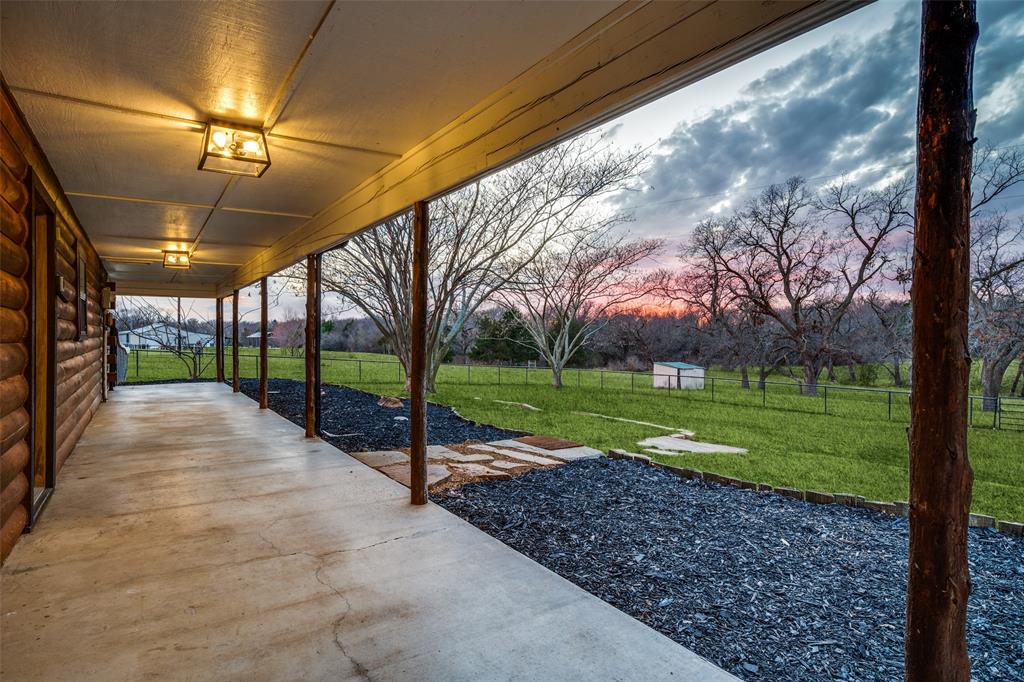 1353 Spring Creek Road Collinsville, TX 76233 - Photo 4 of 40 Enjoy Sunrise and Sunsets on Your Patio