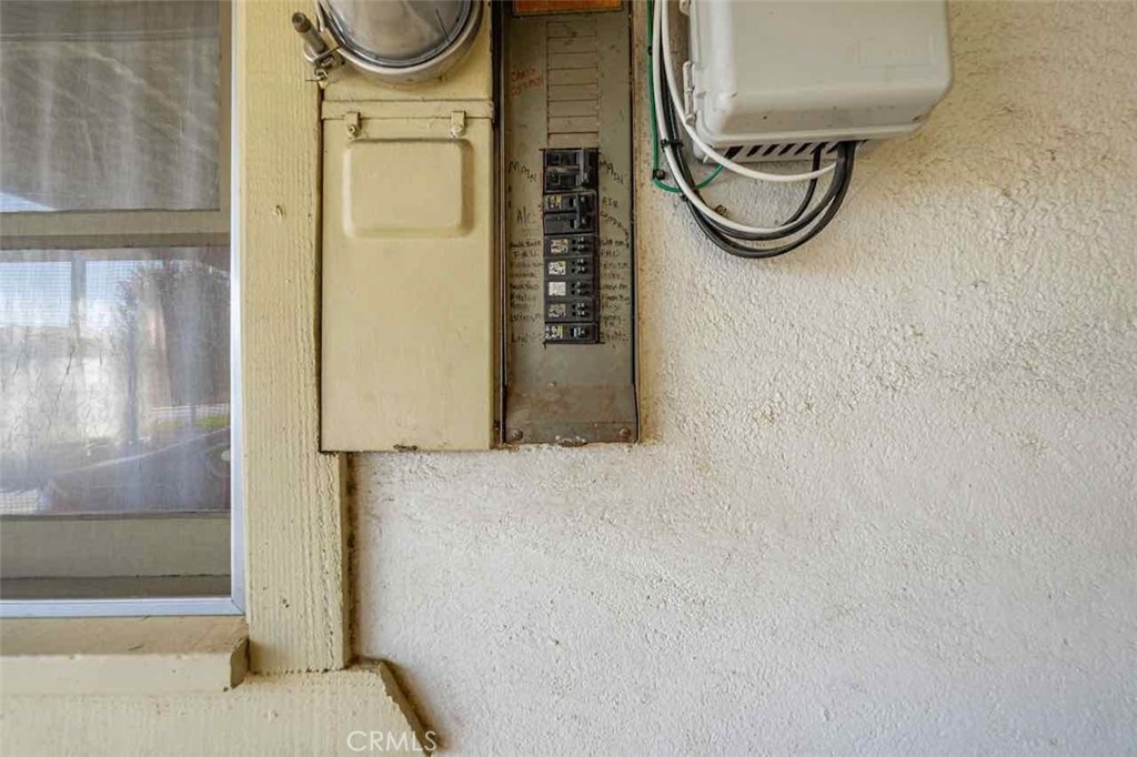 9279 Indiana Avenue Riverside, CA 92503 - Photo 29 of 49