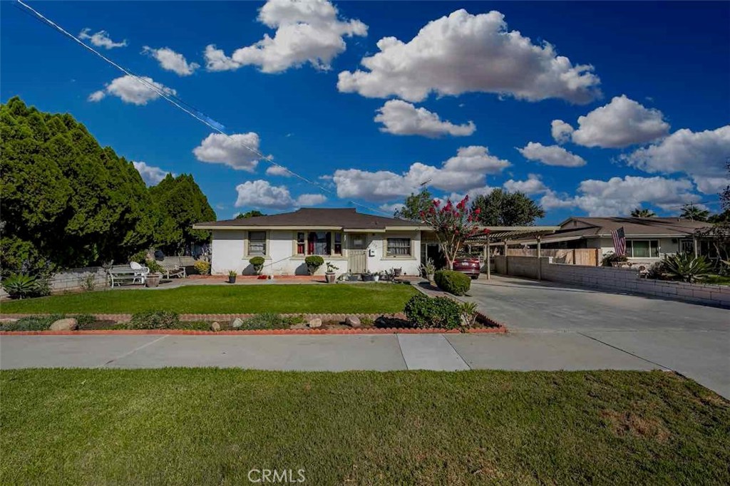 9279 Indiana Avenue Riverside, CA 92503 - Photo 38 of 49