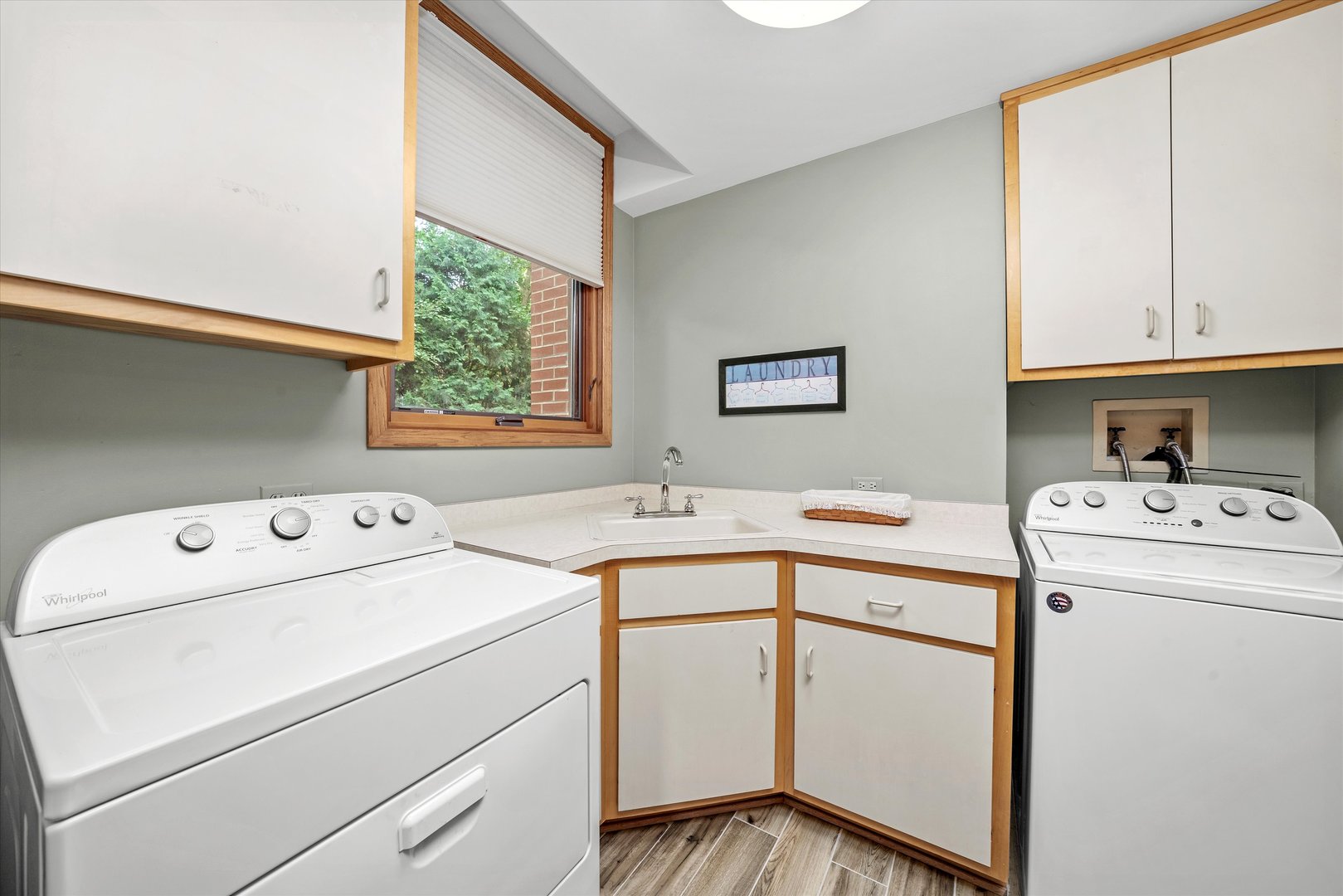 720 Rosedale Terrace Crete, IL 60417 - Photo 24 of 29 a utility room with dryer and washer