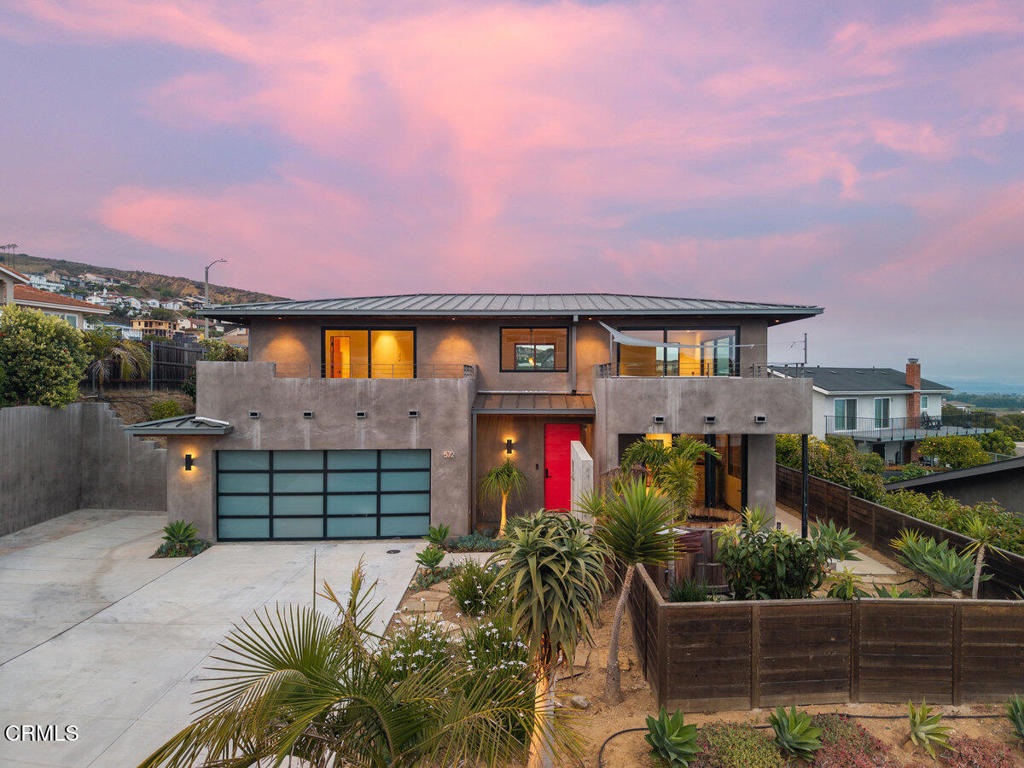 572 Skyline Road Ventura, CA 93003 - Photo 1 of 1 071_dji_20250624201117_0864_d_781