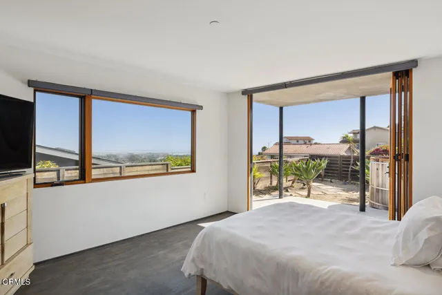 $1,769,000 | 572 Skyline Road, Ventura, CA 93003