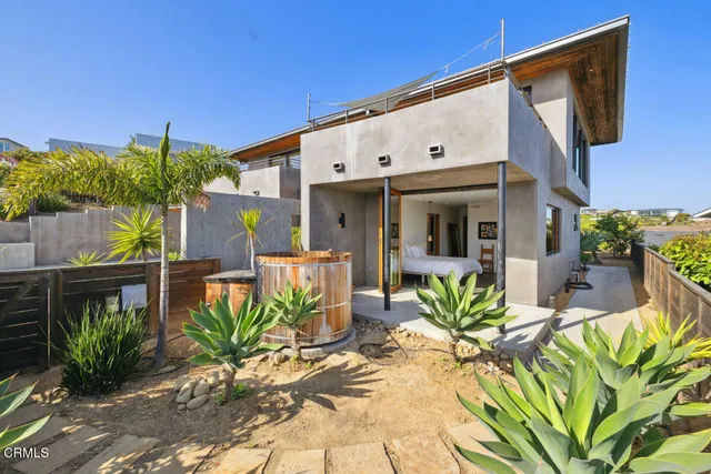 $1,769,000 | 572 Skyline Road, Ventura, CA 93003