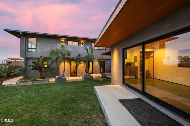 $1,769,000 | 572 Skyline Road, Ventura, CA 93003