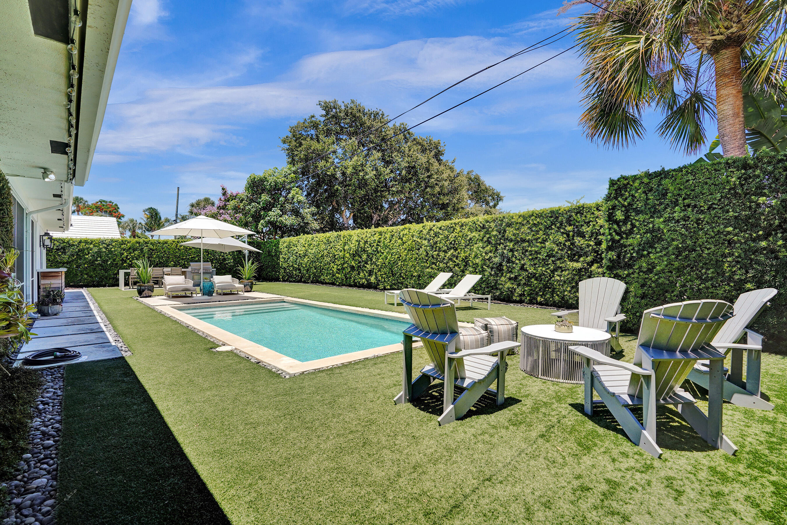 1348 Sycamore Terrace Boca Raton, FL 33486 - Photo 8 of 36 backyard