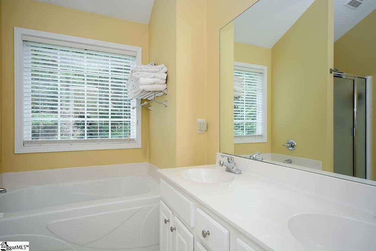 905 Morning Mist Lane Simpsonville, SC 29680 - Photo 20 of 33