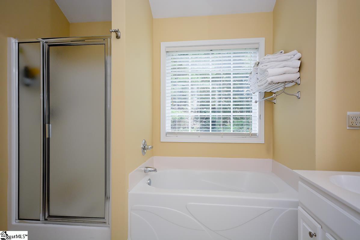 905 Morning Mist Lane Simpsonville, SC 29680 - Photo 21 of 33