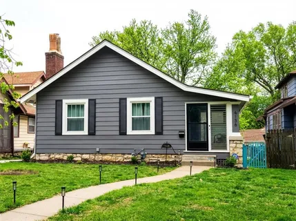$325,000 | 6135 Holmes Street, Kansas City, MO 64110