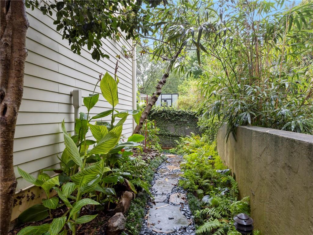 325 Sinclair Avenue Northeast Atlanta, GA 30307 - Photo 21 of 29