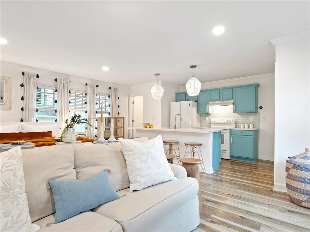 325 Sinclair Avenue Northeast Atlanta, GA 30307 - Photo 10 of 29