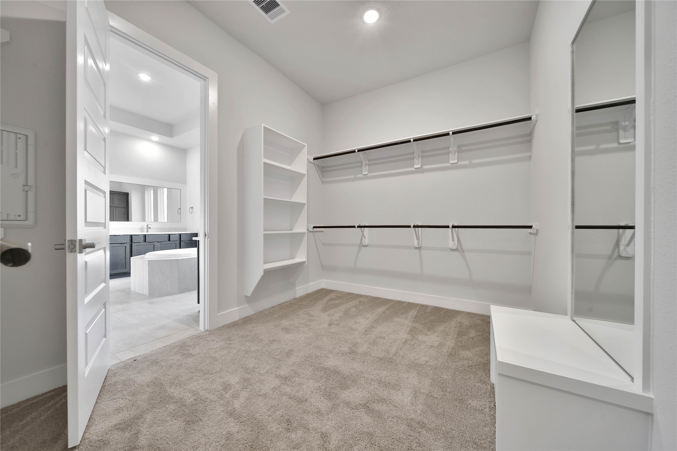 4602 Magnolia Bend Drive Rosharon, TX 77583 - Photo 20 of 39 a view of a walk in closet and bedroom
