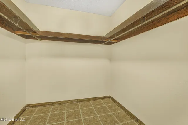 $319,000 | 4409 Shadow Wood Circle, Pascagoula, MS 39581