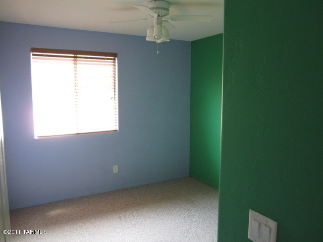 8429 East Sarnoff Ridge Loop Tucson, AZ 85710 - Photo 13 of 18