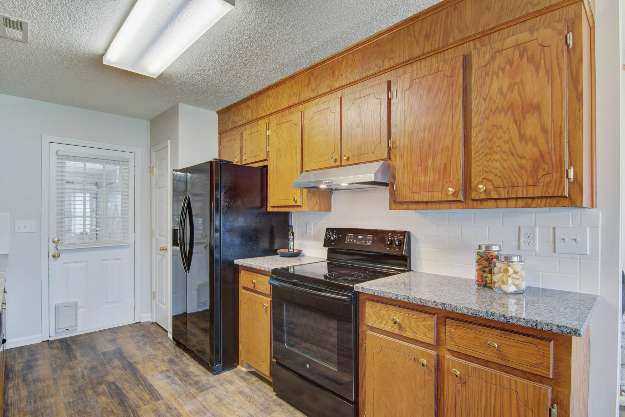 7701 Buck Pond Road North Charleston, SC 29418 - Photo 11 of 22 Kitchen
