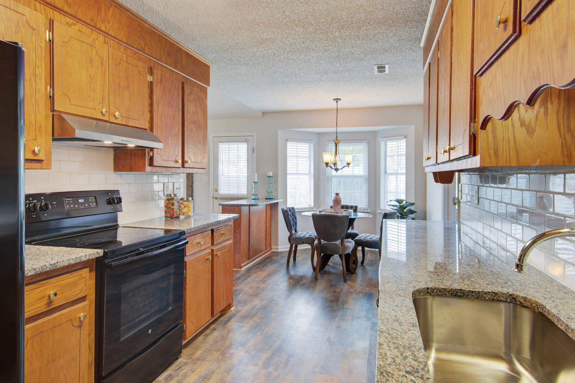 7701 Buck Pond Road North Charleston, SC 29418 - Photo 12 of 22 Kitchen