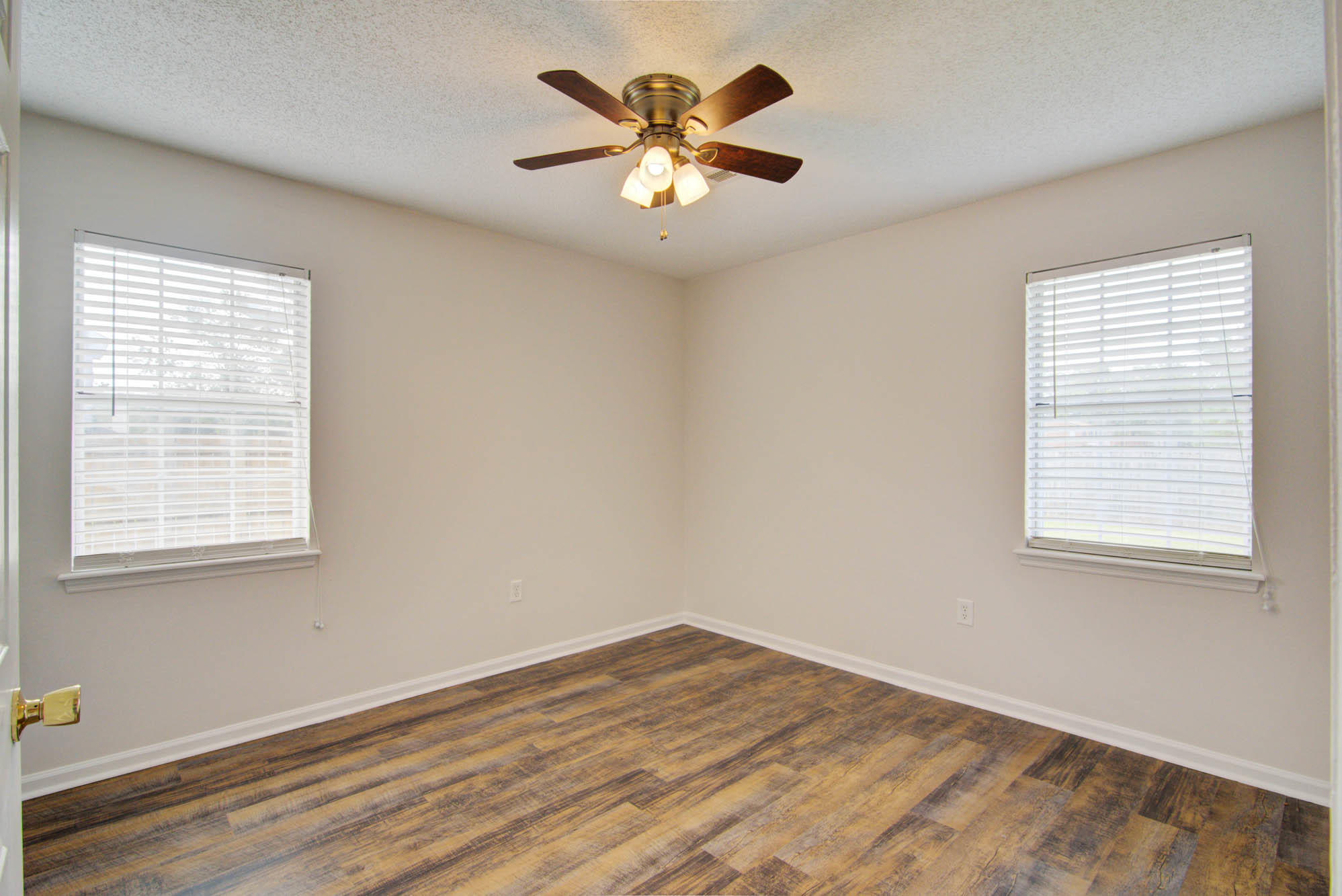 7701 Buck Pond Road North Charleston, SC 29418 - Photo 17 of 22 2nd Bedroom