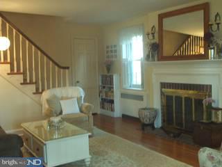 1816 Manor Road Havertown, PA 19083 - Photo 2 of 6
