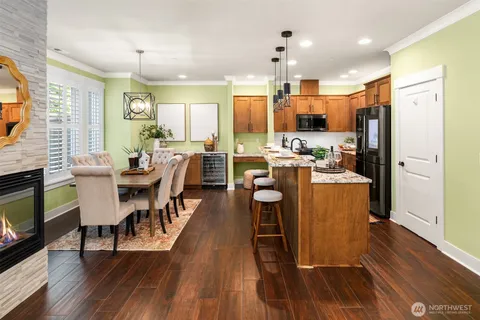 $1,098,000 | 900 228th Avenue Northeast, Unit 15C, Sammamish, WA 98074