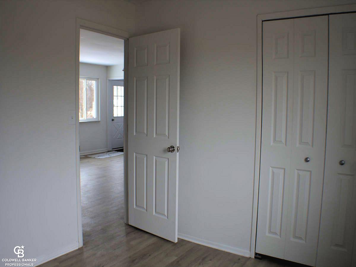 9660 Meskill Road Columbus, MI 48063 - Photo 11 of 26 50066972-10.JPG