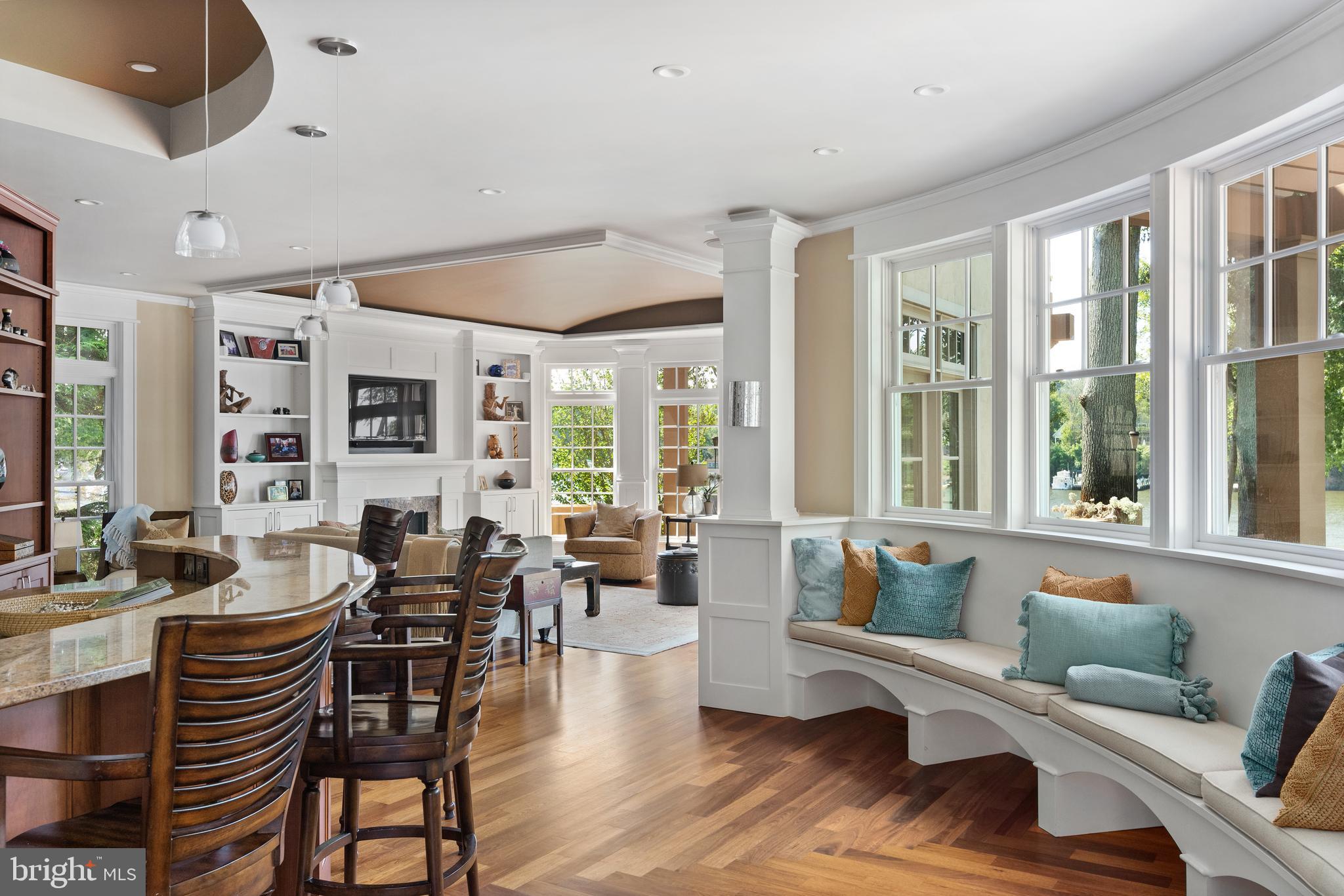 1848 Milvale Road Annapolis, MD 21409 - Photo 17 of 50 Curved Banquette Mirroring Curved Island