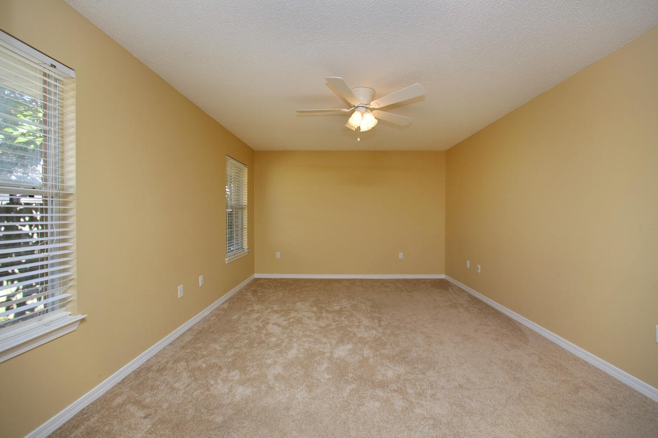 27 Inlet Drive Miramar Beach, FL 32550 - Photo 12 of 23 an empty room with a window