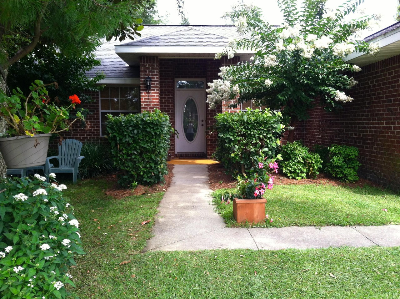 27 Inlet Drive Miramar Beach, FL 32550 - Photo 4 of 23 a view of a house with potted plants