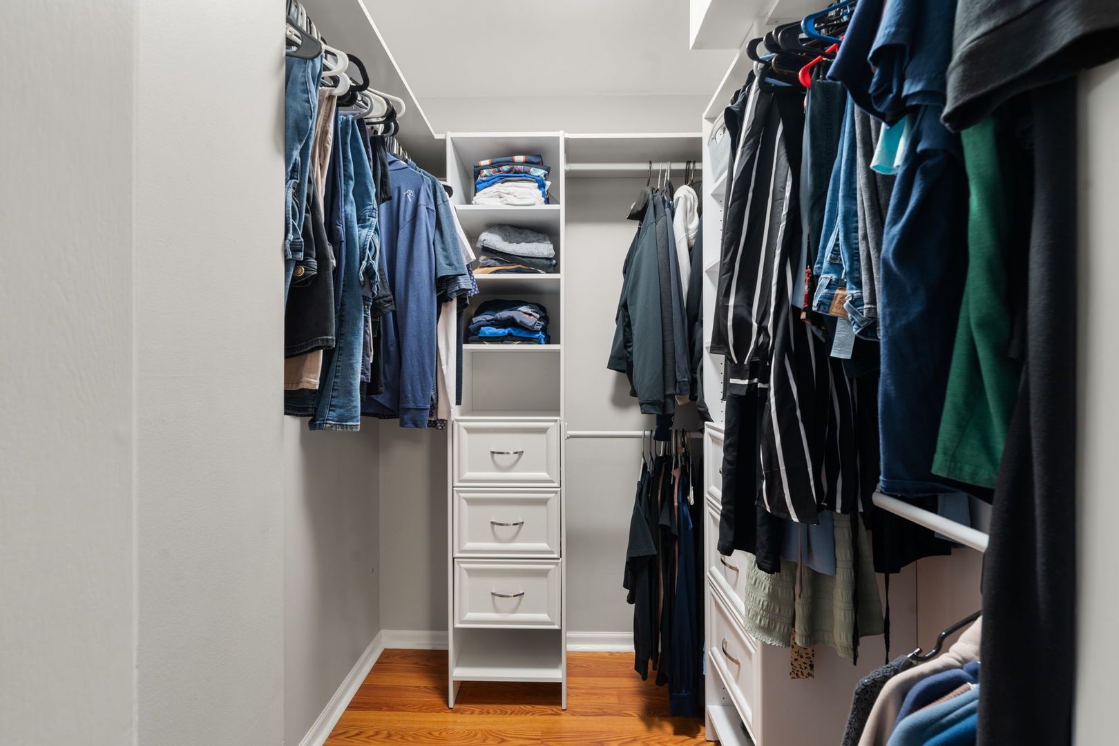 5462 Ridge Crossing Hanover Park, IL 60133 - Photo 23 of 41 Gallery Image 23