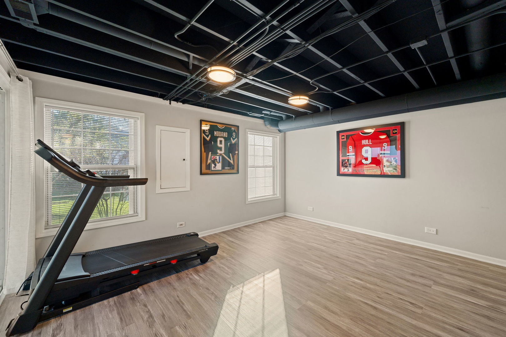 5462 Ridge Crossing Hanover Park, IL 60133 - Photo 26 of 41 Gallery Image 26