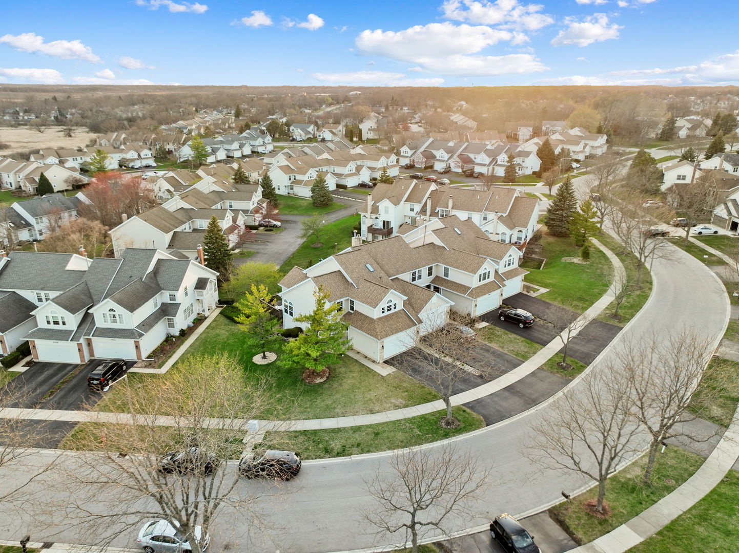 5462 Ridge Crossing Hanover Park, IL 60133 - Photo 36 of 41 Gallery Image 36
