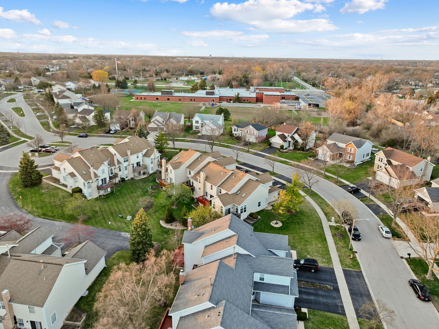 5462 Ridge Crossing Hanover Park, IL 60133 - Photo 40 of 41 Gallery Image 40