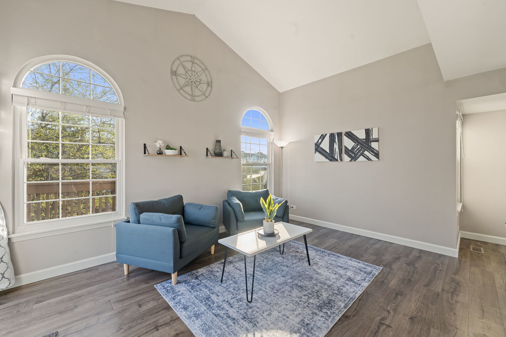 5462 Ridge Crossing Hanover Park, IL 60133 - Photo 8 of 41 Gallery Image 8
