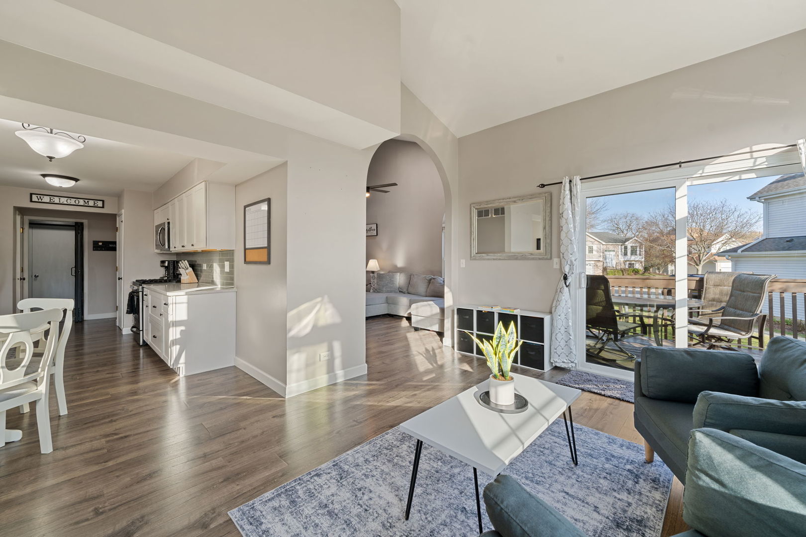 5462 Ridge Crossing Hanover Park, IL 60133 - Photo 9 of 41 Gallery Image 9
